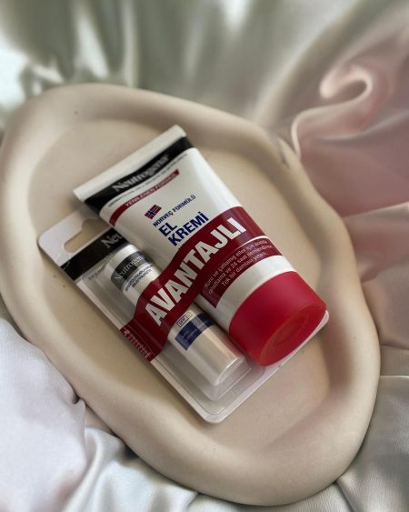 Marka Parfümsüz El Kremi (75ml) Ve Dudak Bakım Kremi Nemlendirici Set